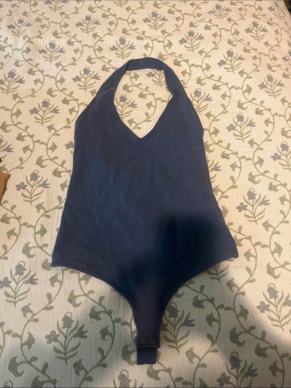 Abercrombie & Fitch Dark Navy Crewneck Shirt